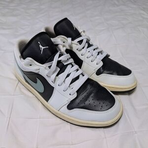 Jordan 1 Low Jade Smoke